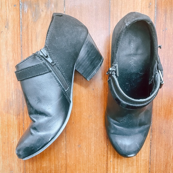 American Eagle // Women’s ankle booties - Picture 2 of 5